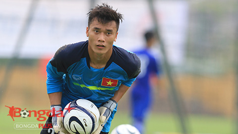 Thủ môn U21 Việt Nam mất ngủ vì lần đầu ra nước ngoài