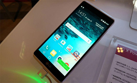 LG ra mắt bộ đôi smartphone tầm trung mới