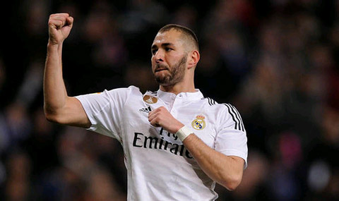 Benzema muốn treo giày tại Real