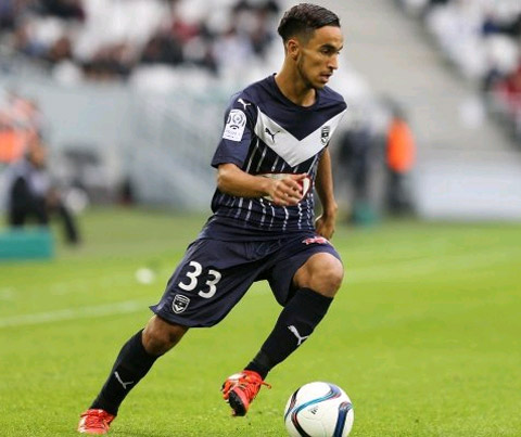 Adam Ounas đang được M.U theo dõi sát sao