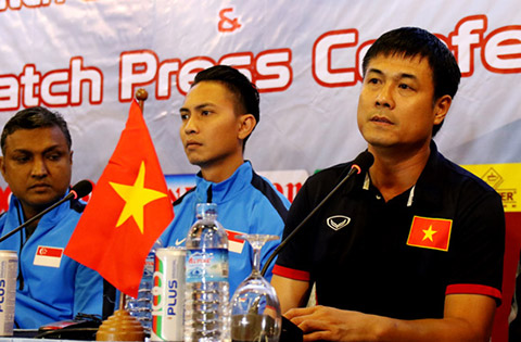 HLV Hữu Thắng thận trọng trước trận gặp Hong Kong (TQ) - Ảnh: VFF