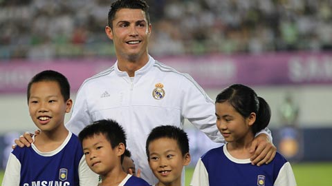 Ronaldo làm từ thiện bằng tiền thưởng Champions League