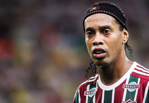 Sự nghiệp của Ronaldinho sắp đi tới hồi kết?