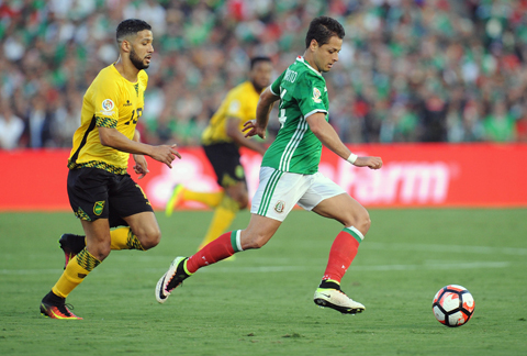Chicharito thể hiện duyên ghi bàn ở Copa America 2016