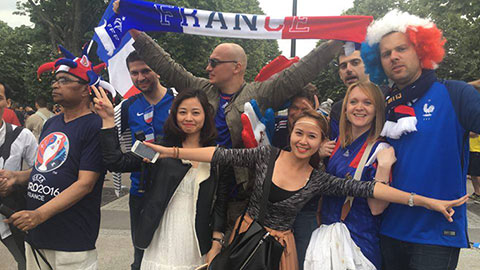 Fan Việt hào hứng với ngày khai hội EURO tại Paris