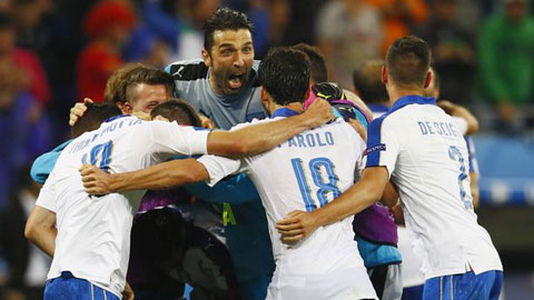Góc chiến thuật Italia 2-0 Bỉ: Italia chỉ cần 1 ngôi sao, đó là Conte