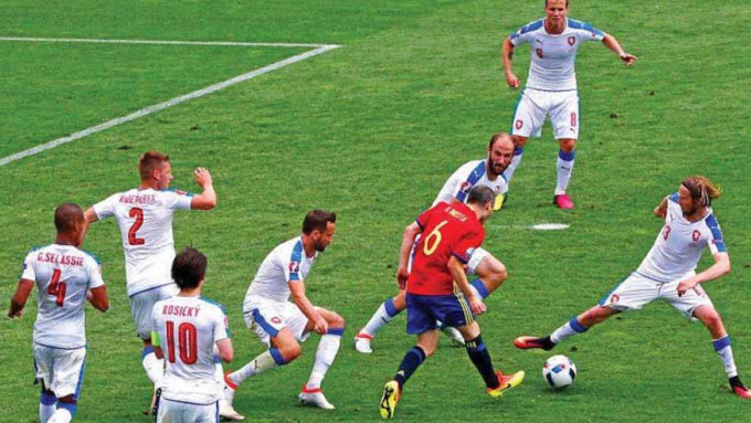 Andres Iniesta, 'đôi mắt tĩnh' của ĐT Tây Ban Nha