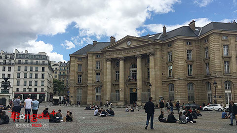 Từ Paris: Phố sinh viên giữa lòng nước Pháp