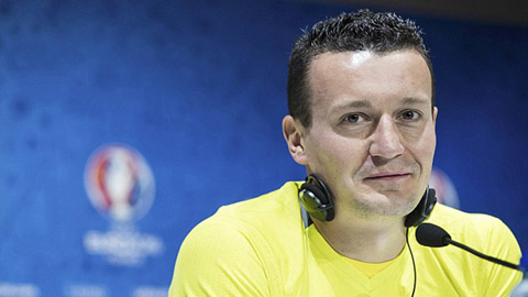 Cầu thủ Ukraine phủ nhận thác loạn sau trận thua Đức