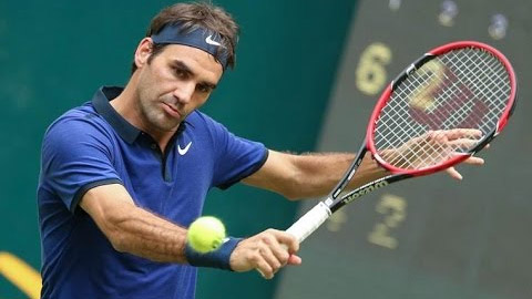 Federer vào tứ kết Halle Open