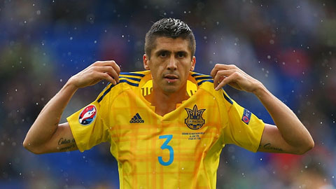 Ukraine là đội đầu tiên bị loại tại EURO 2016