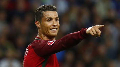 Ronaldo lập kỷ lục về số lần khoác áo Bồ Đào Nha