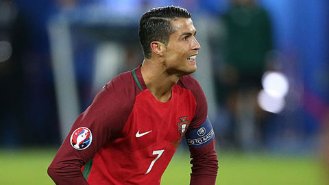 Ronaldo mất ngủ từ khi đá hỏng penalty trận gặp Áo