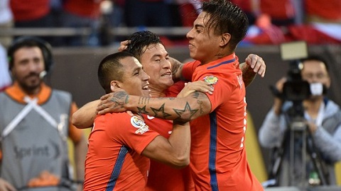 Colombia 0-2 Chile: La Roja tái ngộ Argentina ở chung kết