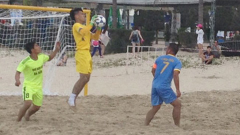 Lượt 4 giải bóng đá bãi biển VĐQG 2016: Sanest Tourist Khánh Hòa dẫn đầu!