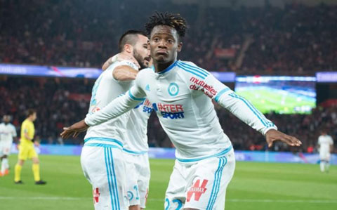 Batshuayi có mùa giải tỏa sáng rực rỡ trong màu áo Marseille