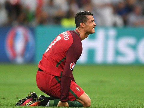 Ronaldo gây thất vọng khi bỏ lỡ nhiều cơ hội