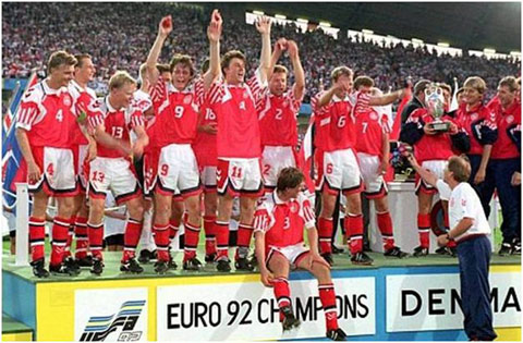 Đan Mạch vô địch EURO 1992