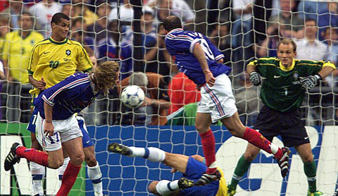 Zidane rực sáng ở World Cup 1998