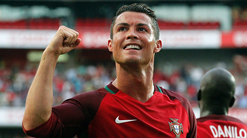 Phi Sơn: "Ronaldo sẽ phá kỷ lục Platini và vô địch EURO 2016"