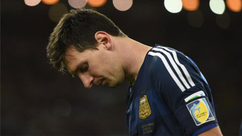 Sếp lớn lặn lội sang Tây Ban Nha thuyết phục Messi trở lại ĐTQG