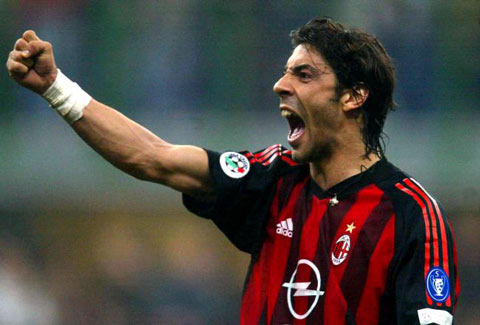 6. Rui Costa, từ Fiorentina sang AC Milan năm 2001, giá 42 triệu euro