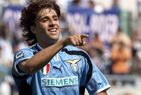 2. Crespo, từ Parma sang Lazio năm 2000, giá 55 triệu euro