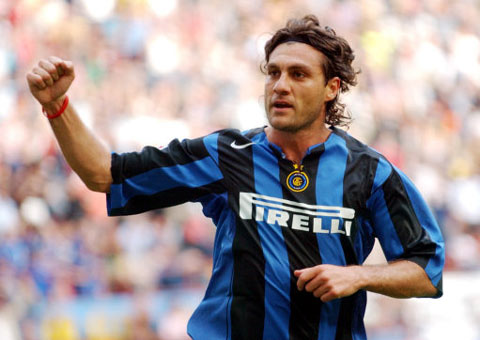 5. Christian Vieri, từ Lazio sang Inter năm 1999, giá 45 triệu euro