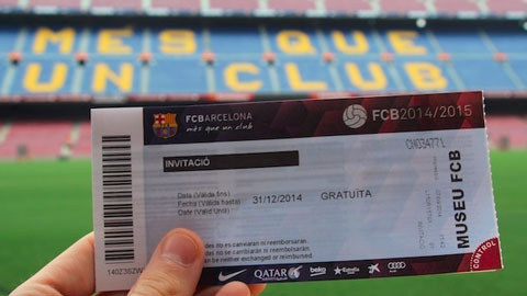 Barca công bố giá vé cả mùa rẻ bằng nửa Real