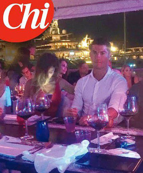 Hình ảnh Ronaldo và Cristina đi ăn tối