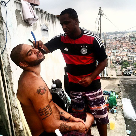 “Hoàng đế sa cơ” giờ phải sống tạm bợ tại một khu ổ chuột ở Rio