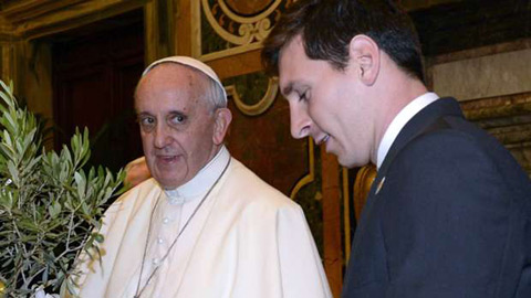 Giáo hoàng Francis khen Messi giỏi hơn Pele và Maradona