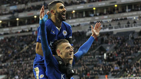 Leicester City bắt đầu hành trình bảo vệ chức vô địch bằng trận đấu với tân binh Hull