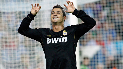 Tin chuyển nhượng 4/8: Ronaldo sắp ký hợp đồng 5 năm với Real
