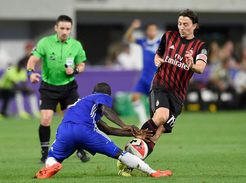 Kante chơi cực hay trước Milan