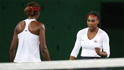 Serena Williams và cô chị Venus thua sốc ở Olympic Rio 2016