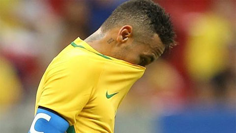 Neymar nguy cơ bị tước băng đội trưởng Brazil