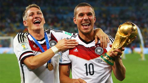 LĐBĐ Đức lên kế hoạch tri ân Schweinsteiger và Podolski