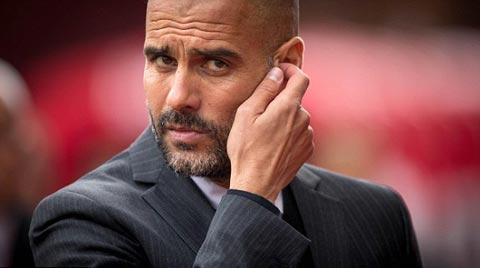 Pep đang đau đầu với lối chơi khó chịu của Stoke