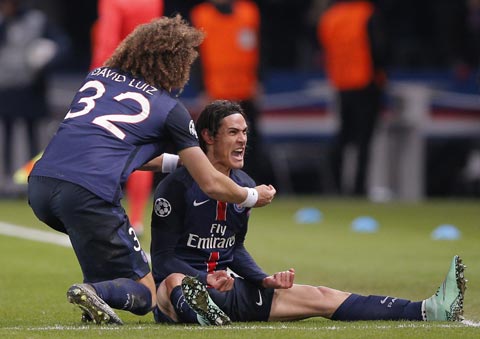 Cavani đã sẵn sàng “nổ súng” để giúp PSG đánh bại Metz