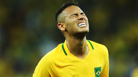 'Cậu bé vàng' Neymar đã viết nên lịch sử cho Brazil