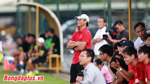 HLV Huy Hoàng rất hài lòng về trân đấu