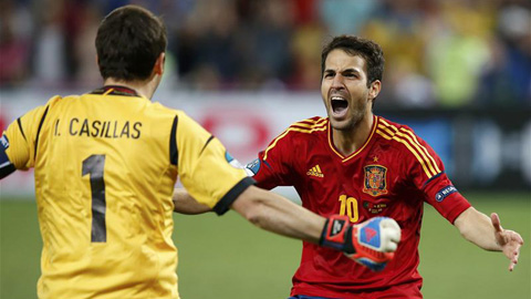 ĐT Tây Ban Nha triệu tập đội hình: Fabregas và Casillas bị loại