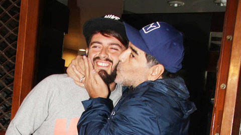 Diego Maradona nhận lại con rơi 29 tuổi