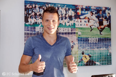  Yevhen Konoplyanka (từ Sevilla đến Schalke): cho mượn