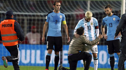 CĐV Argentina phấn khích với màn tái xuất của Messi