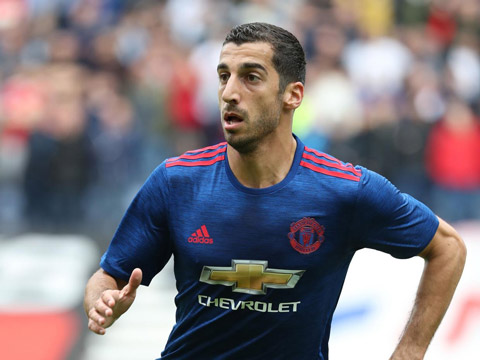 Mkhitaryan khó kịp dự derby Manchester vì chấn thương 