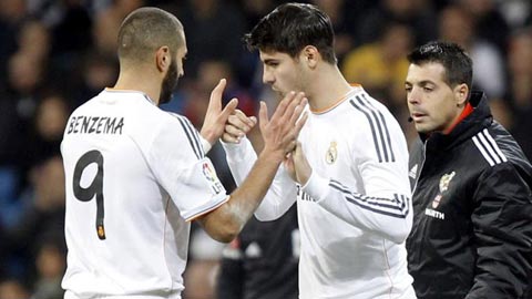 Benzema trở lại khiến HLV Zidane khó xử với với những tài năng trẻ như Morata (phải)