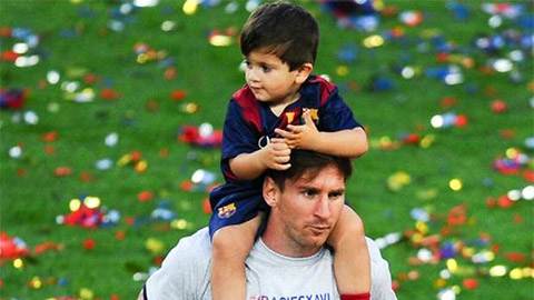 Con trai Messi gia nhập học viện nhí Barca