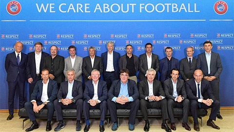 Ân oán sâu đậm, Wenger quyết không cho Mourinho ngồi cạnh tại hội nghị HLV